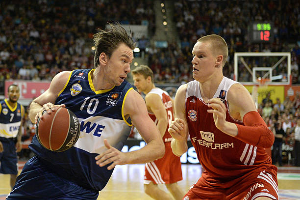 次的进攻组 次的进攻组