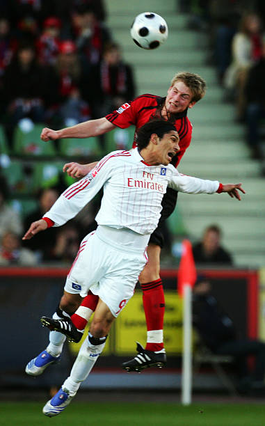 里弗斯以其 里弗斯以其